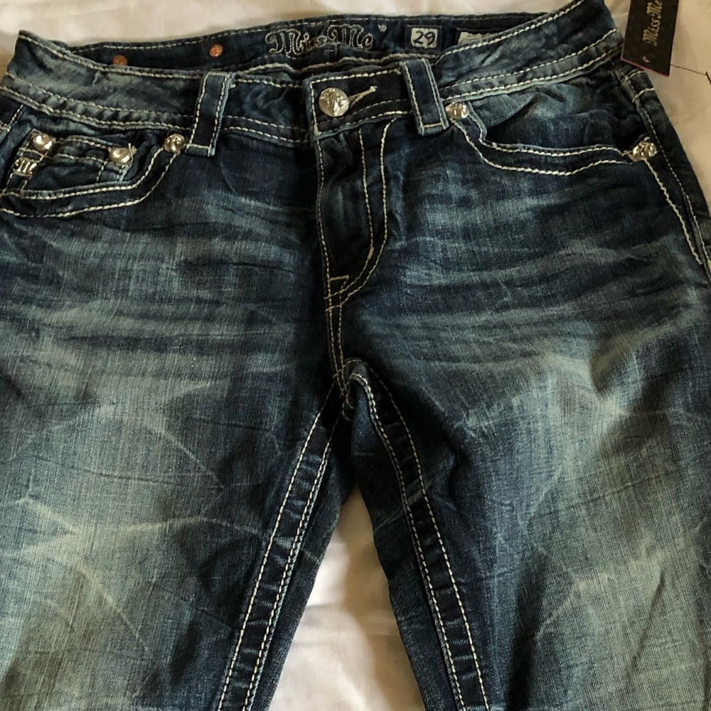 Miss Me Cropped Jeans